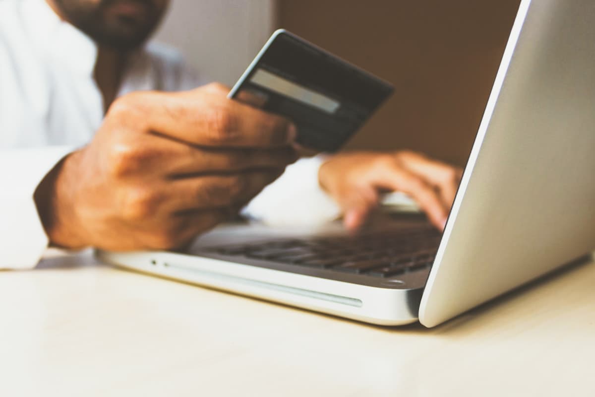 Shopify vs. Amazon
